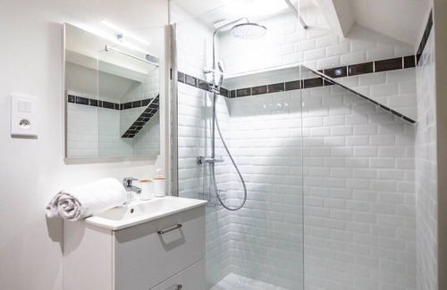 Brive-la-Gaillarde Apartamento | POMPIDOU 4 - Chic & Elégant - 2 chambres