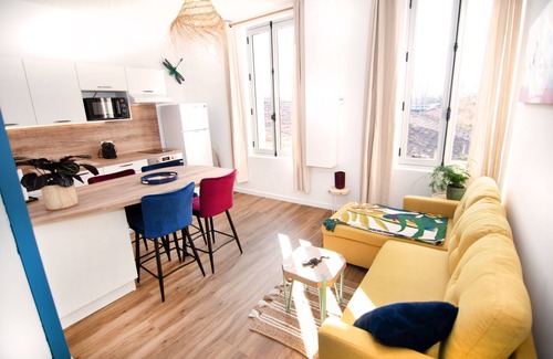 Libourne Apartamento | Apartamento-Tropical-Lujoso-Baño con ducha