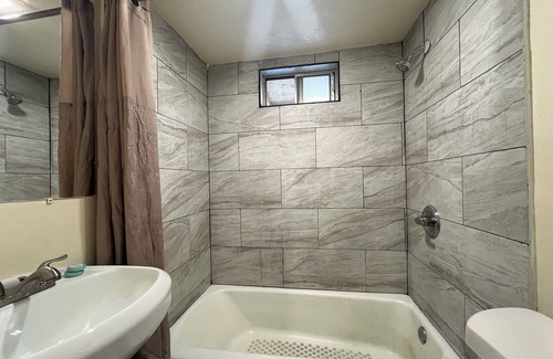 Elmwood Area Hotel | Ponca Motel