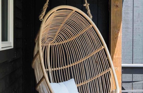Saugerties Cabaña | Pond & Sauna at Black Ridge Cottage in Woodstock