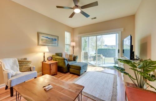 Sunset Beach Apartamento | Pond Views and Community Perks Sunset Beach Condo!