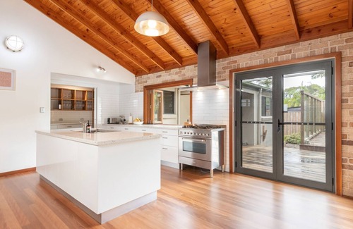 Blueys Beach Casa | Ponderosa, a gorgeous and spacious five bedroom beach house