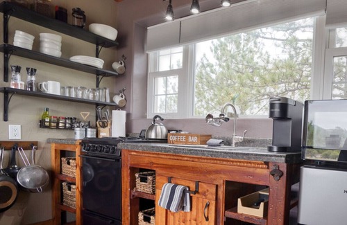 Hot Springs Cabina | Ponderosa Cabin at Highland Meadows