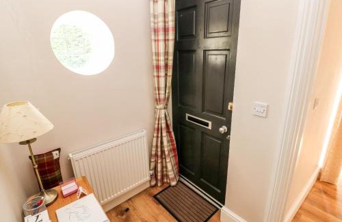 Ammanford Casa | Pondfield Gate