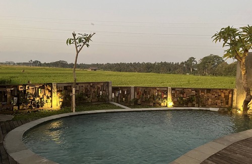Lodtunduh Villa | Pondok Eka Wood