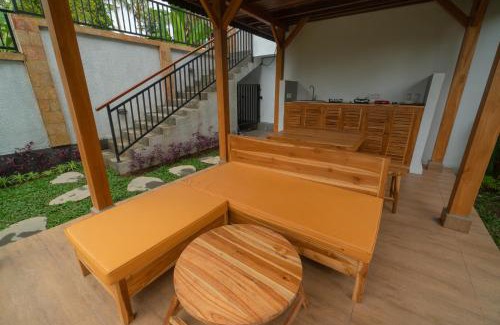 Andong Cabina | Pondok Nini House