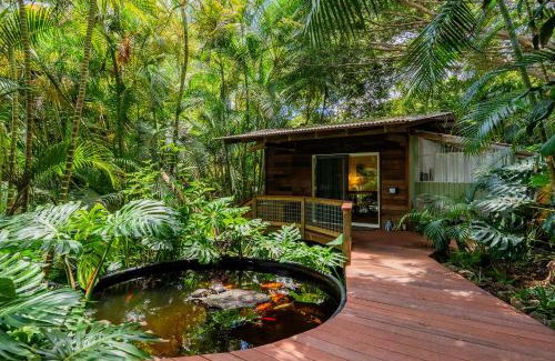 Honaunau-Napoopoo Casa | PonoMana Oasis's - Koi Cottage