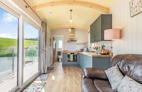 Bradninch Cabaña | Ponsford Ponds - Goosedown Lodge