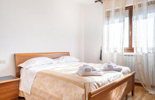 Ponte San Giovanni Apartamento | Ponte San Giovanni Terrace Apartment