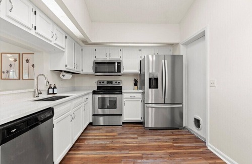 Dolphin's Cove Casa | Ponte Vedra Beach Coastal Getaway: Sleeps 8