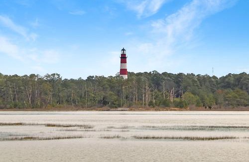 Chincoteague Casa | Pony View - Pet friendly, waterfront with boat slip!