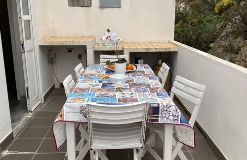 Le Forna Apartamento | Ponzamania Blue Rose Apartment