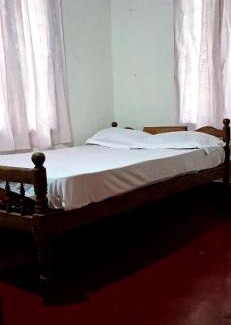 Irinjalakuda Casa | Pookie stay athirapilly