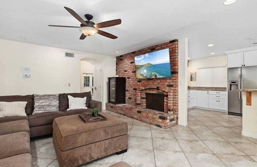 San Carlos Casa | Pool, A/C, fire pit, views of Cowles Mountain - Hemingway Heaven - New Listing with a pool!