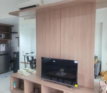 Tangerang Apartamento | Pool Access 3BR Apt at Midtown Signature Gading Serpong
