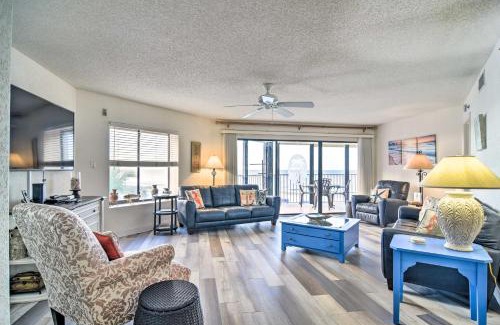 Indian Shores Apartamento | Pool Access and Beach Views Indian Shores Condo