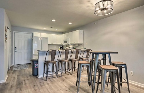 Camdenton Apartamento | Pool Access and Lake Views Camdenton Condo