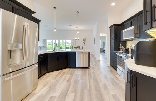 Okahumpka Casa | Pool Access & Screened Patio: Home in The Villages