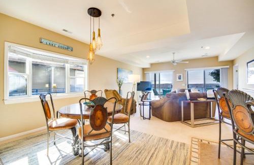 Lake Ozark Apartamento | Pool Access, Water Views Lake Ozark Condo!