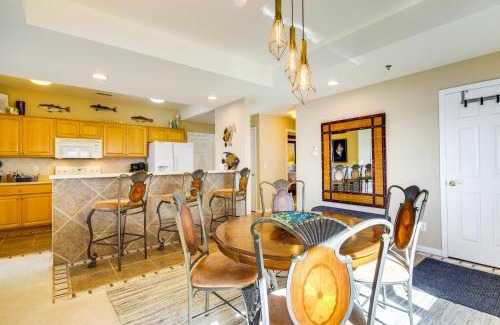 Lake Ozark Apartamento | Pool Access, Water Views Lake Ozark Condo!
