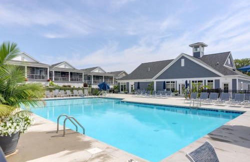 Marblehead Casa | Pool and Fishing Pier Access Marblehead Home!