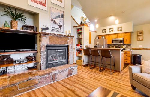 Four O'Clock Apartamento | Pool and Hot Tub Access Breck Condo with Mtn Views