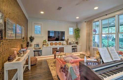 Bouldin Casa | Pool and Hot Tub Ideally Located Austin Oasis