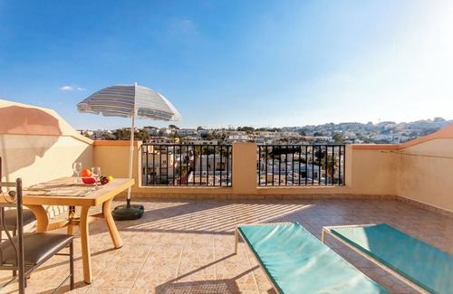 Santa Maria Estate Apartamento | Pool and Sea, Penthouse Merill Apart 6