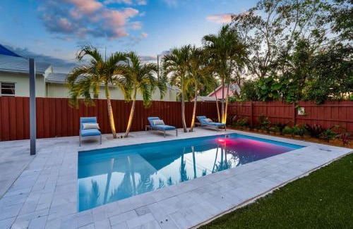 Del-Ida Park Historic District Casa | Pool and Spacious Backyard - Delray Beach Home