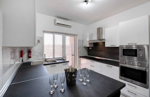 Swieqi Apartamento | Pool Apartment