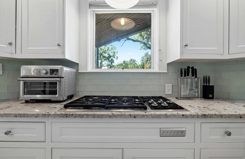 Glenlake Casa | Punto pintoresco - ¡Vistas a la piscina y al lago!