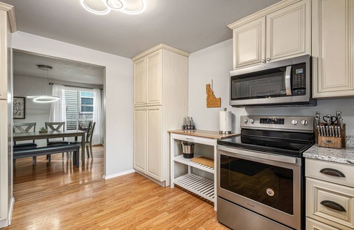 Coeur d'Alene Casa | Pool, close to Downtown CDA & Attractions. Perfect home for a Family Vacation