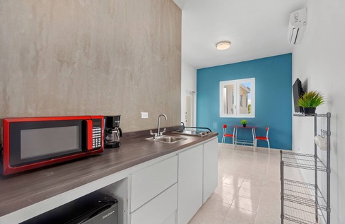 Punta Las Marias Apartamento | Pool Close to the Shore Complimentary Treats