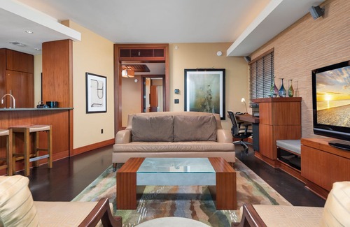 Bal Harbour Condominio | Pool & Direct Beach Access Bayview Beachfront Condo at The Ritz-Carlton