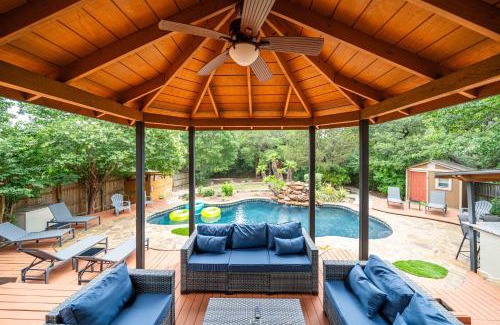 Wetmore Casa | Pool, Games & Bbq Luxury Texas Home