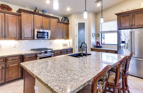 Apache Wells Casa | Pool & Golf Course Access at Mesa Vacation Rental