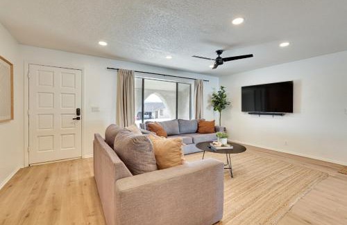 Lake Havasu City Casa | Pool, Grill and Fire Pit Pet-Friendly Arizona Home