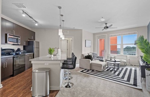 Courier City - Oscawana Apartamento | Pool - Gym - FREE parking - Luxury King suite - 2
