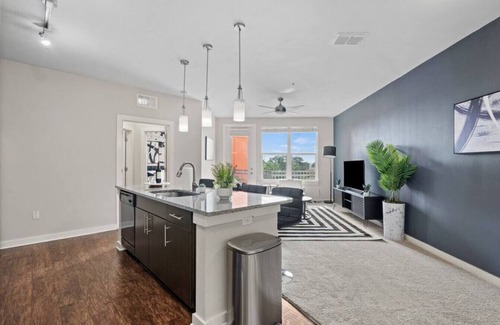 Courier City - Oscawana Apartamento | Pool - Gym - FREE parking - Luxury King suite - 2