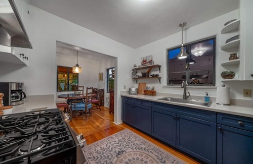 Blenman-Elm Casa | Pool / Historic & Charming / 2BR 2BA / Fenced Yard