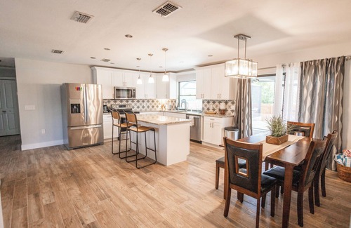 San Carlos Park Casa | Pool Home in Beautiful San Carlos, 10 Mins from airport, 15 Mins from beach