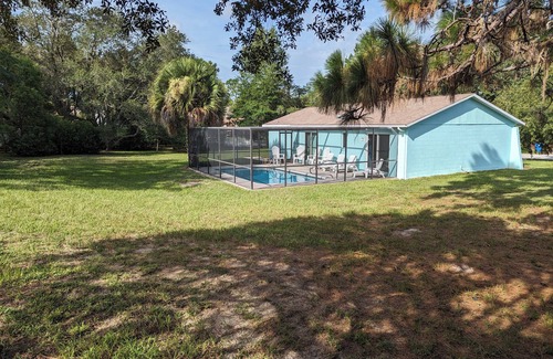 Spring Hill Casa | Pool home Spacious yard