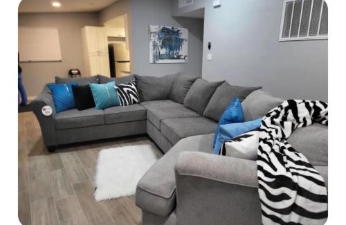 Downtown Las Vegas Casa | Pool home