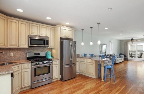 Seaside Heights Casa | Pool & Hot Tub Access, Steps to Beach & Boardwalk