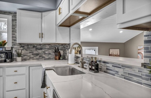 Ashtabula Casa | Pool|Hot Tub|Game Room|Sleeps 8