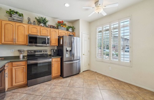 Tramonto Casa | Luxury home Pool + Hot Tub King Suite near Mayo Clinic, Sonoran Preserve,Hiking