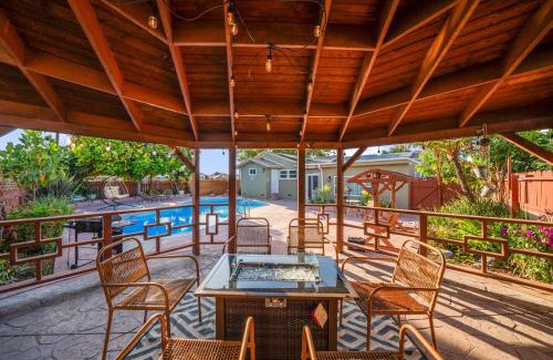 National City Casa | Pool, Hot Tub, Luxury 3 Beds,15 Min Beach,DT, Zoo, Sesame Place, Airport