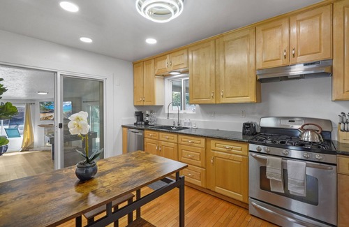 Riverside Casa | Pool - Hottub - Game Room - Fire Pit - Sleeps 12!