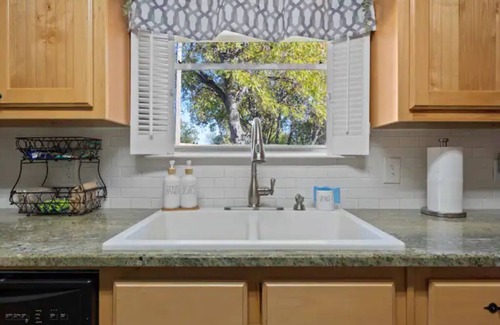 Temple Casa | Pool House close to Temple Baylor Scott & White