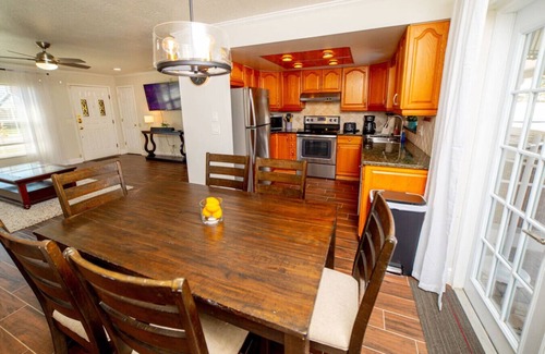 Oak Ridge Casa | Pool-Jacuzzi & Palm Trees/8 Universal/15 Disney